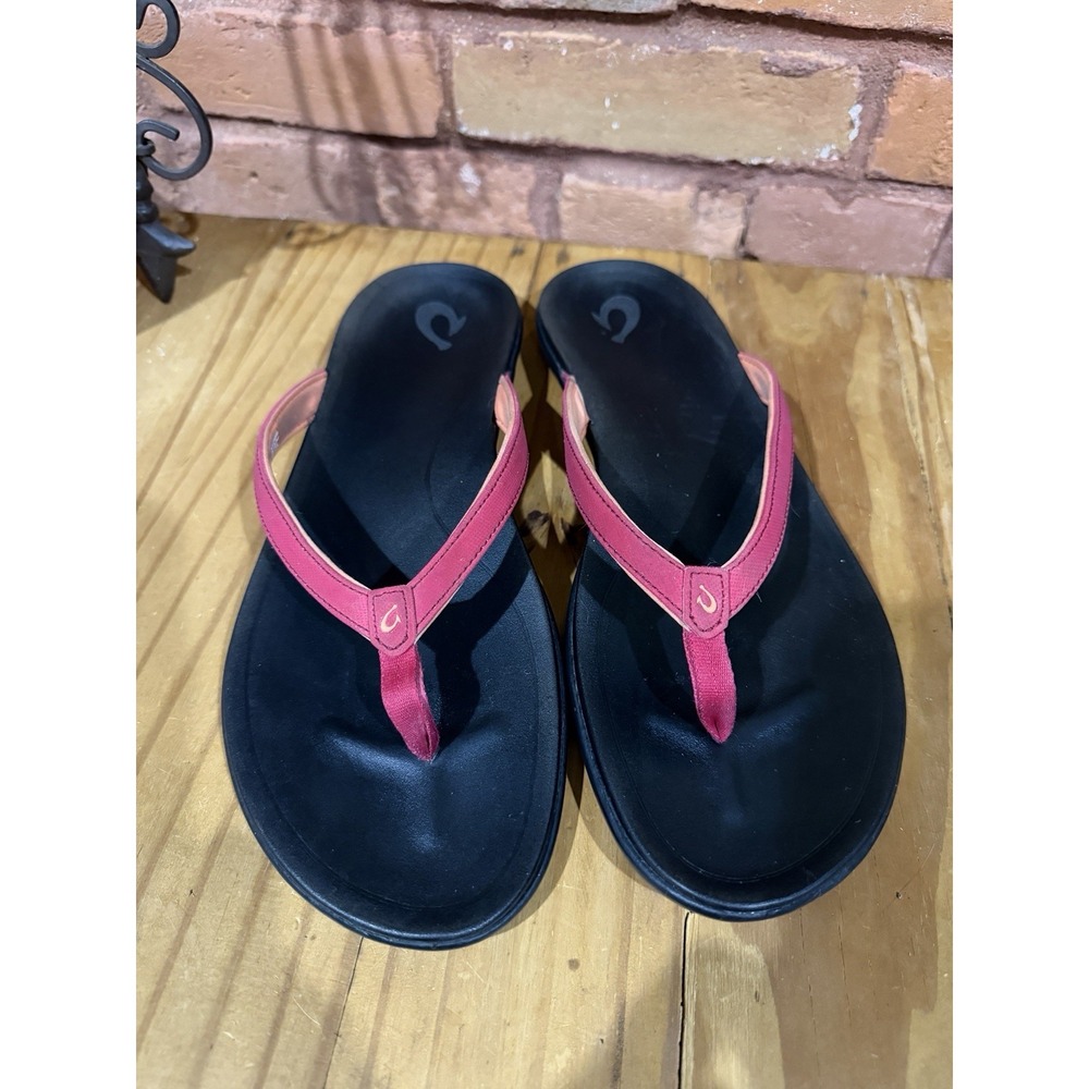 Olukai OHANA Women's 11 Flip Flop Beach Sandals in Black x Dragonfruit Pink